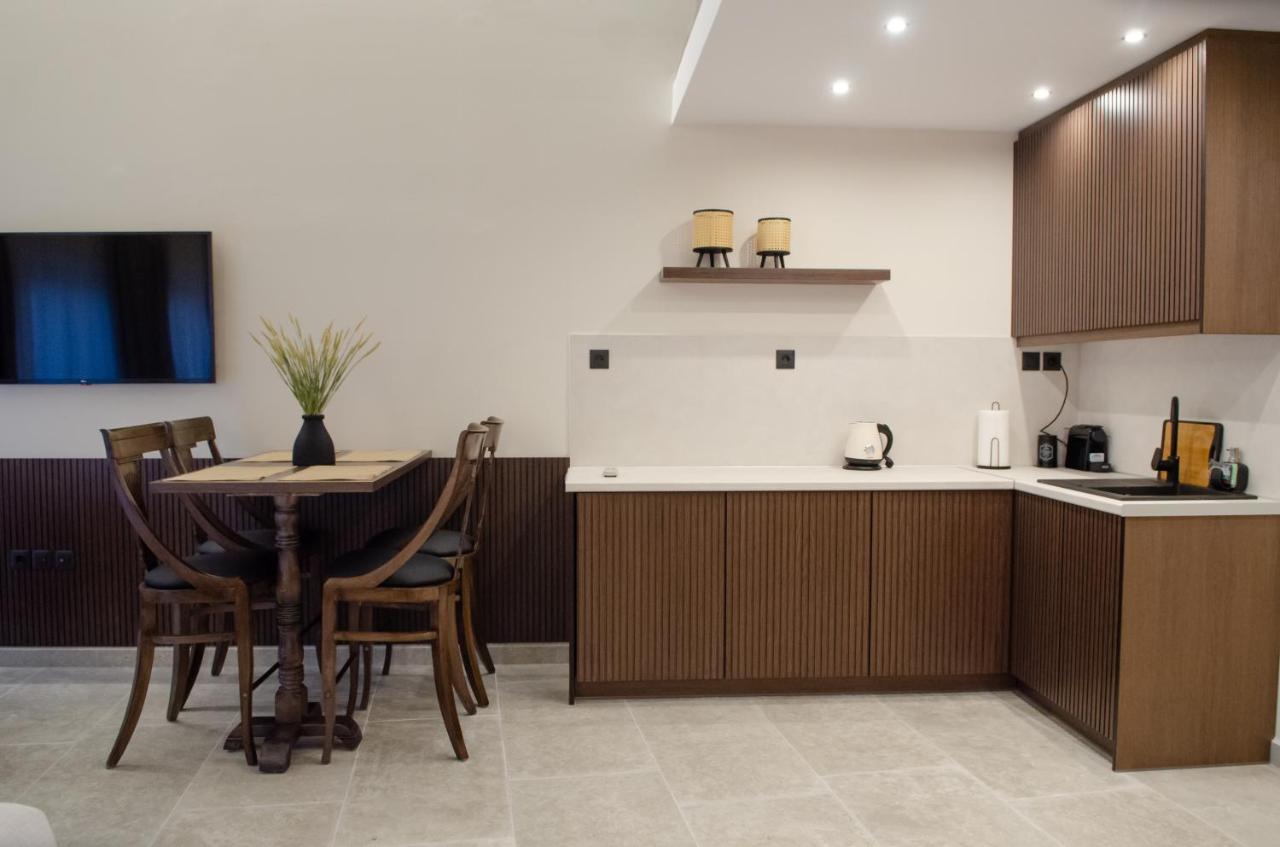 Leone Suites Nafpaktos Zewnętrze zdjęcie